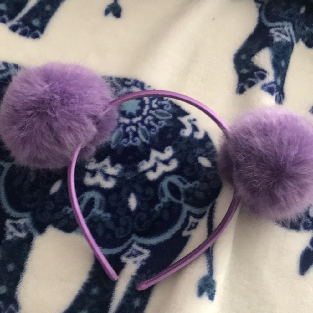 Cute head piece